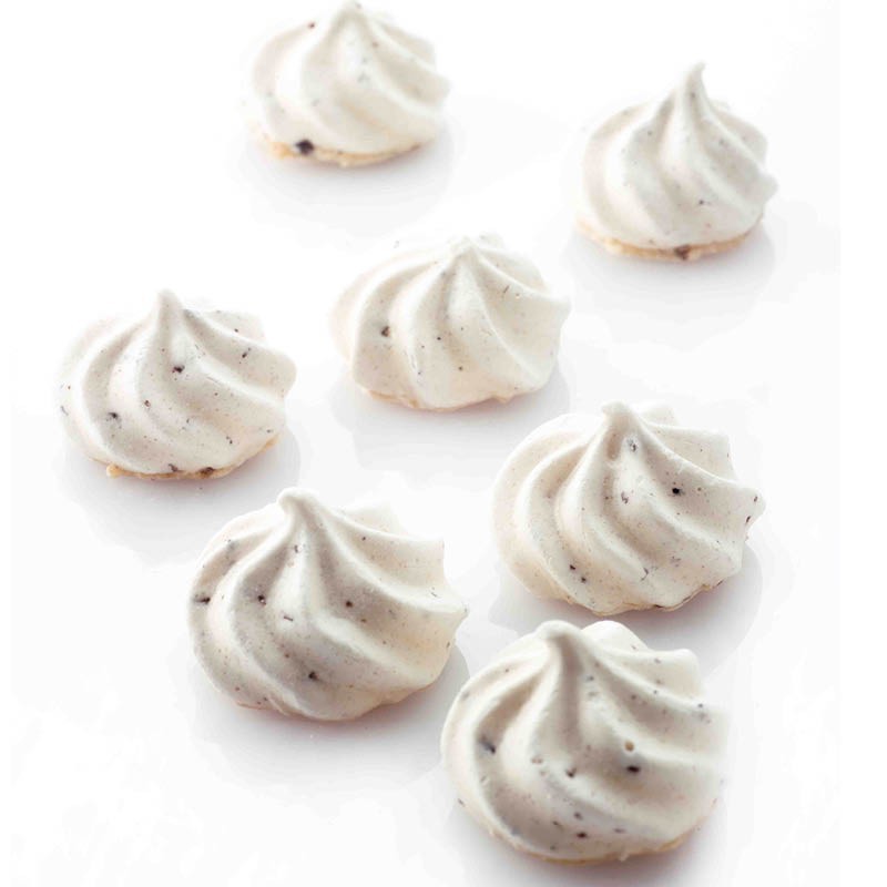 Meringue Choco Nips